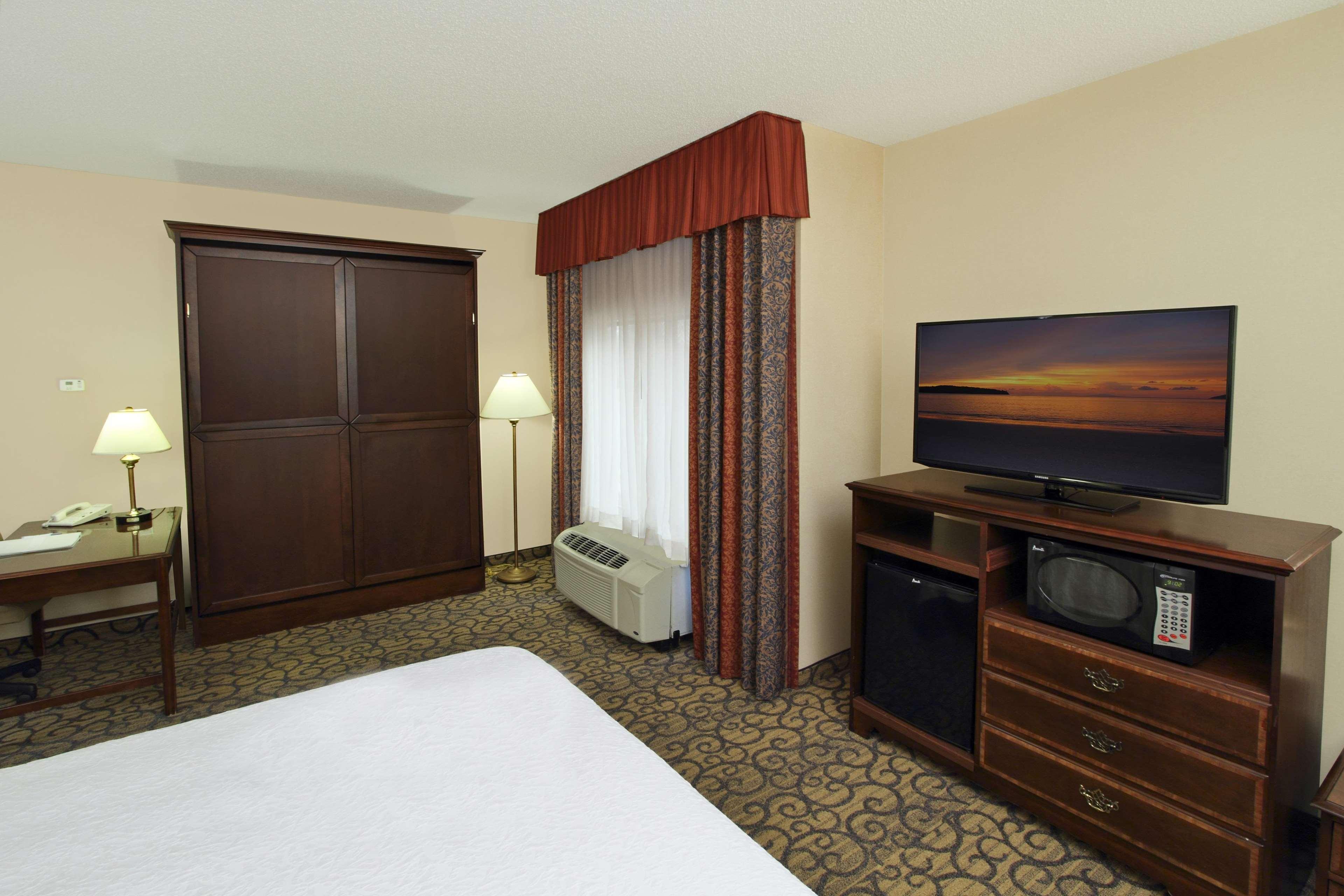 Hampton Inn Princeton Buitenkant foto