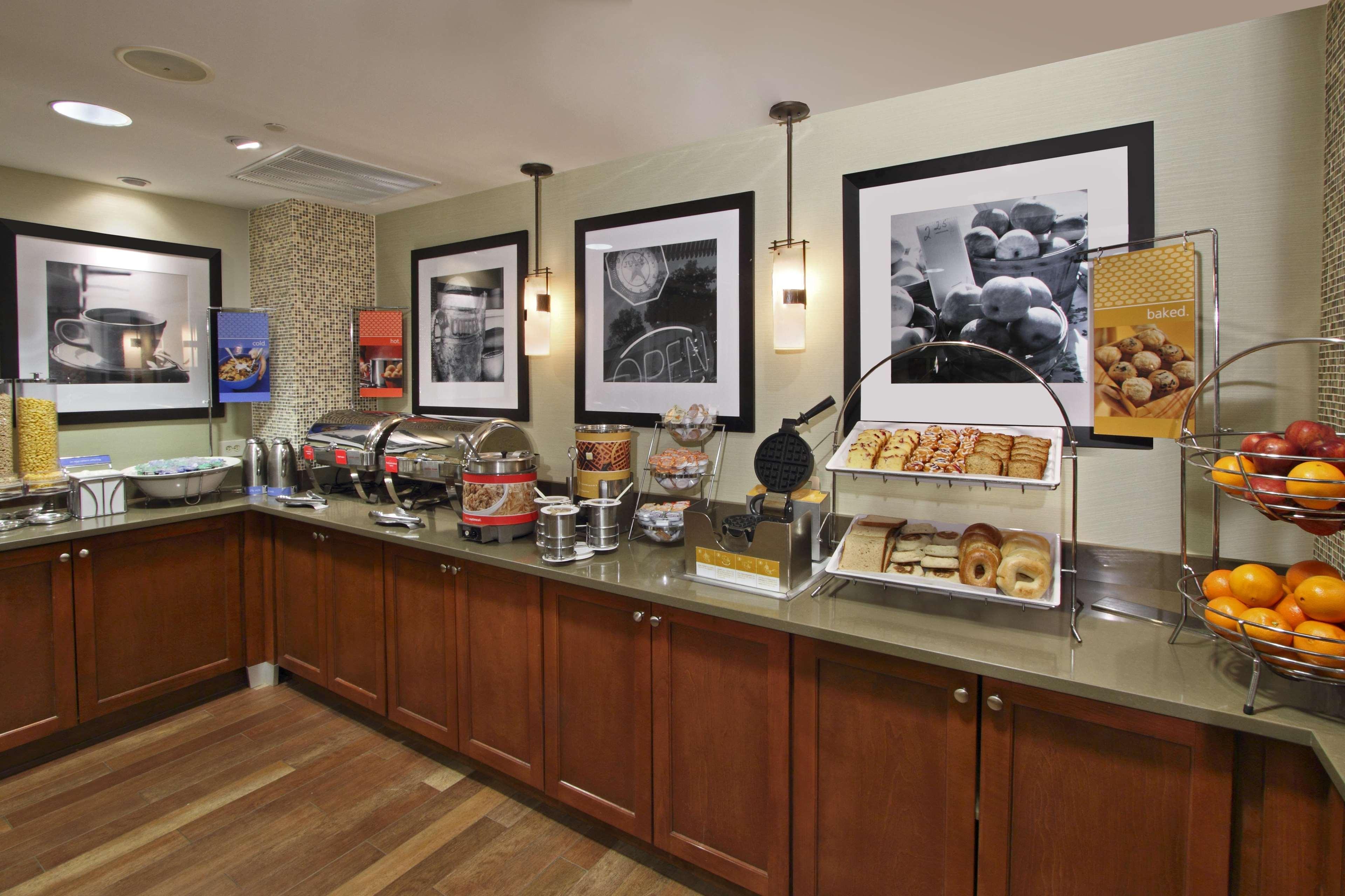 Hampton Inn Princeton Buitenkant foto