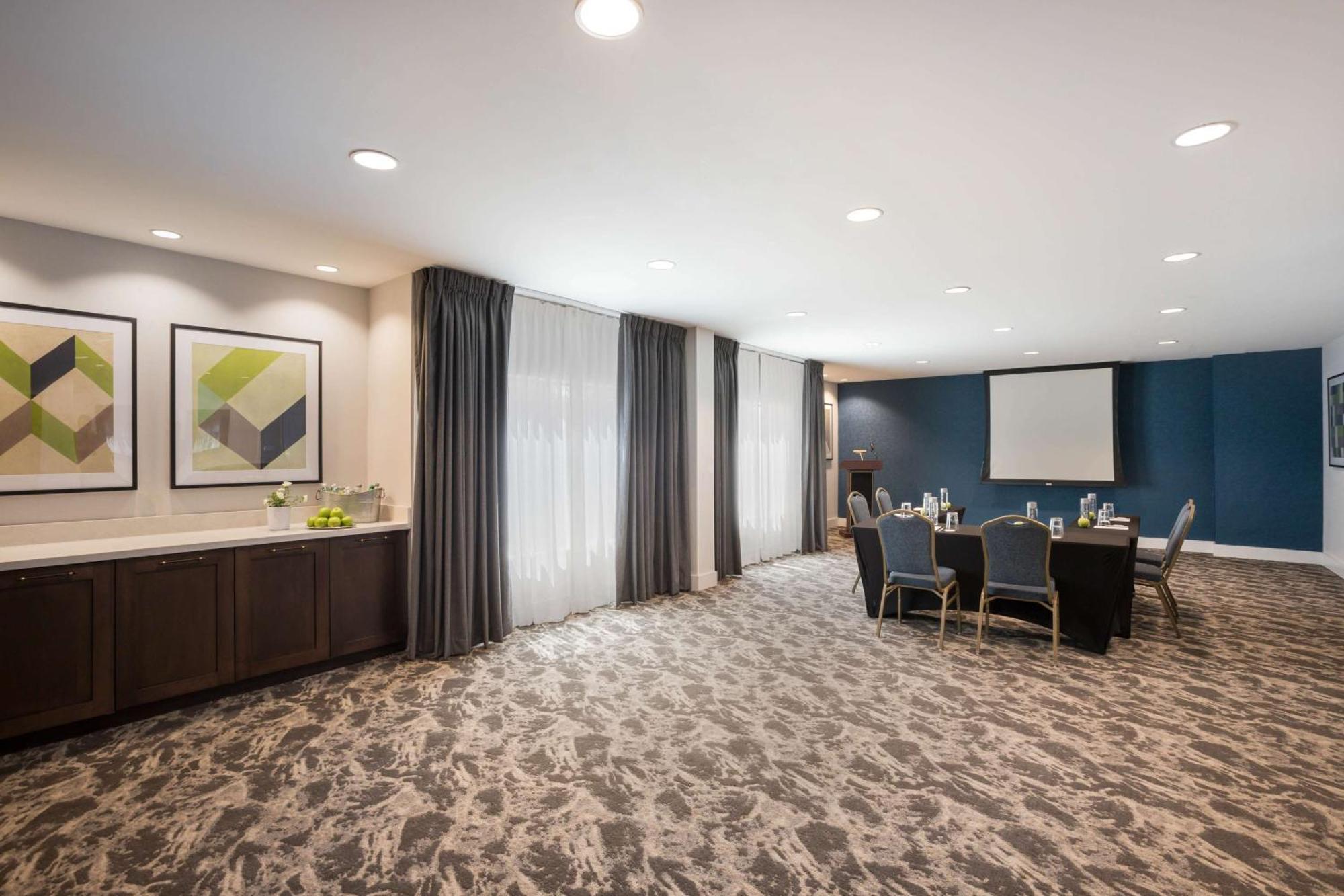Hampton Inn Princeton Buitenkant foto
